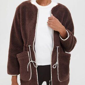 NWOT Varley Angelina Sherpa Coat French Roast Size S